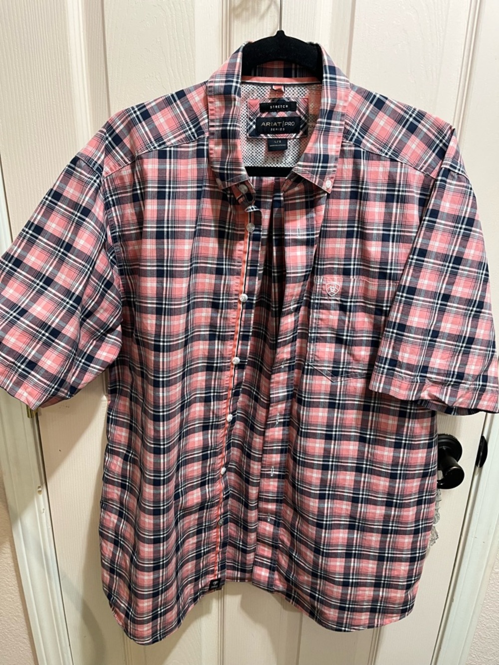 Ariat Men’s Coral and Navy Plaid Short-Sleeve Button-Down Shirt